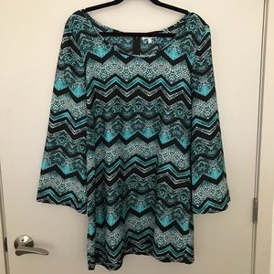 Charlotte Russe patterned turquoise/back dress